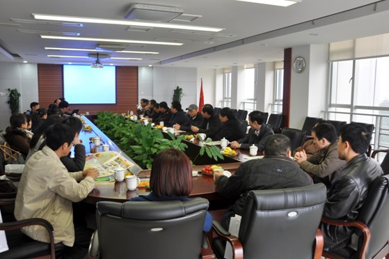 中共成都市委黨校培訓班學習小組蒞臨公司調(diào)研